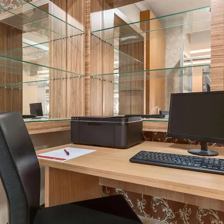 Ramada Hotel Usak