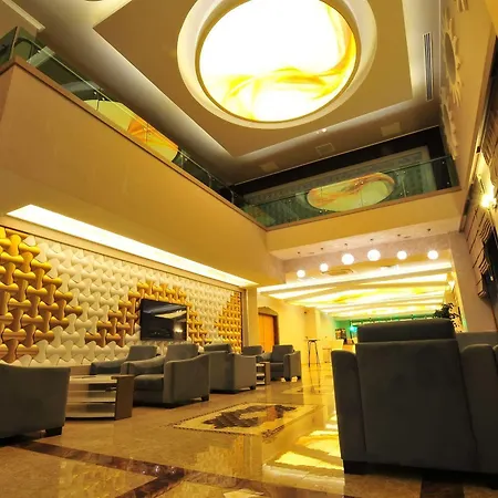 Hotel Ramada 4*