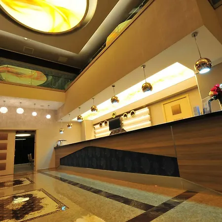 Ramada Hotel 4*