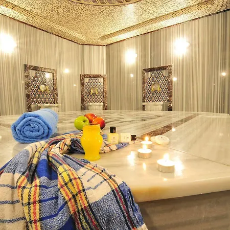 Ramada 4*