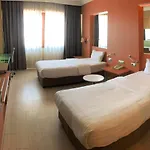 Hotel Ramada