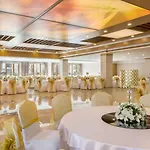 Ramada 4*