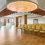 Ramada Hotel Uşak