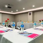 Ramada Hotel 4*