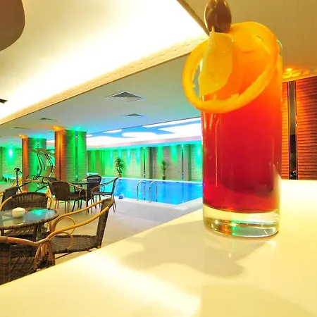 Otel Ramada 4*
