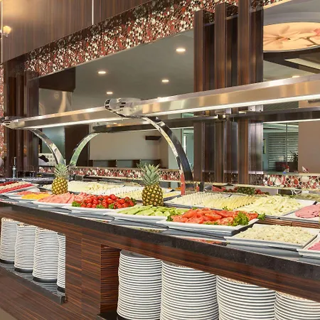 Ramada Uşak