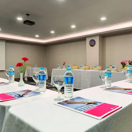 Ramada Szálloda 4*