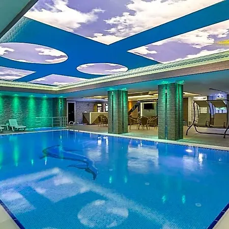Ramada Ξενοδοχείο Ουσάκ