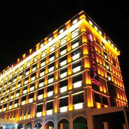 Ramada 4*